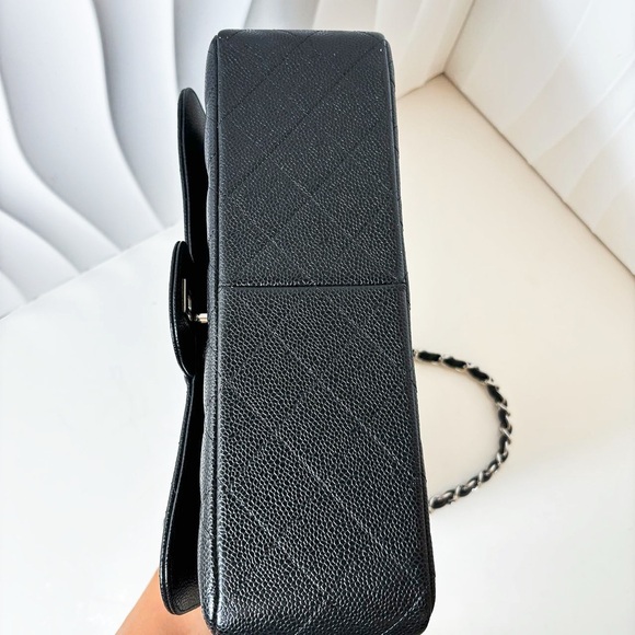 CHANEL 2017 Classic Flap Jumbo Caviar Black Shoulder Bag with Chain Strap - Picture 6 of 12